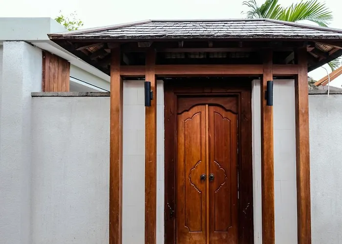 Sampatti Villa *